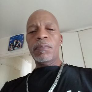 Meet your Posher, Leonard